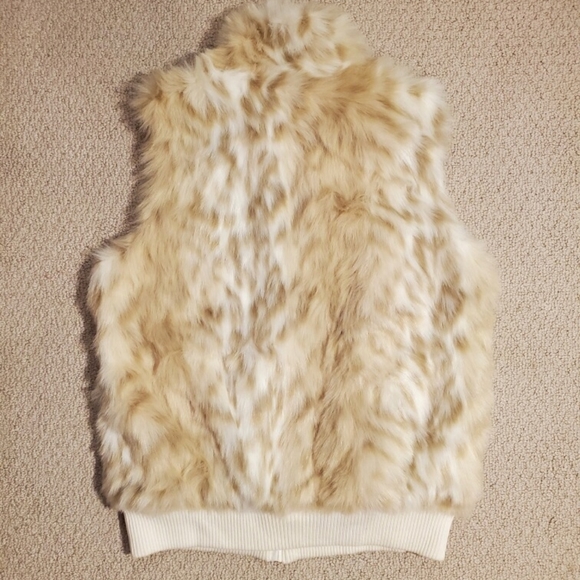 NWOT! Coldwater Creek Fur Vest Sz 16 - Picture 4 of 4